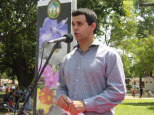 Apertura oficial y bienvenida a cargo del intendente  Augusto Navarrete 