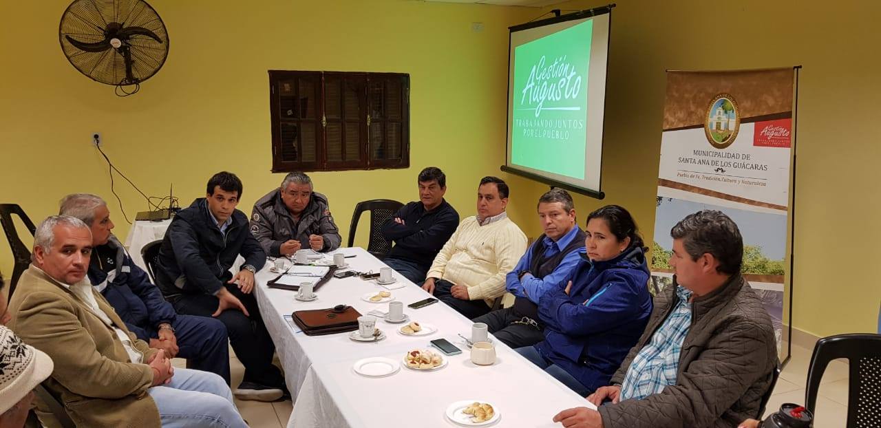 Primer encuentro de intendentes para la creación de una nueva liga de fútbol «Liga del Paraná»