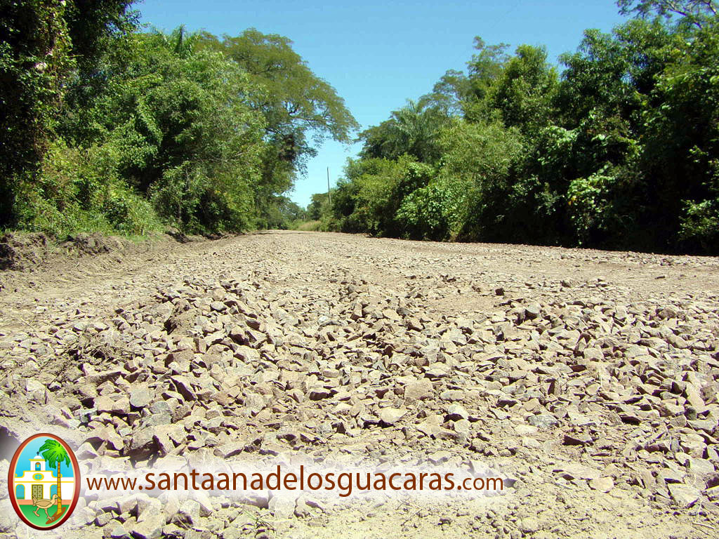 Permiso para ciclismo en Santa Ana de los Guácaras