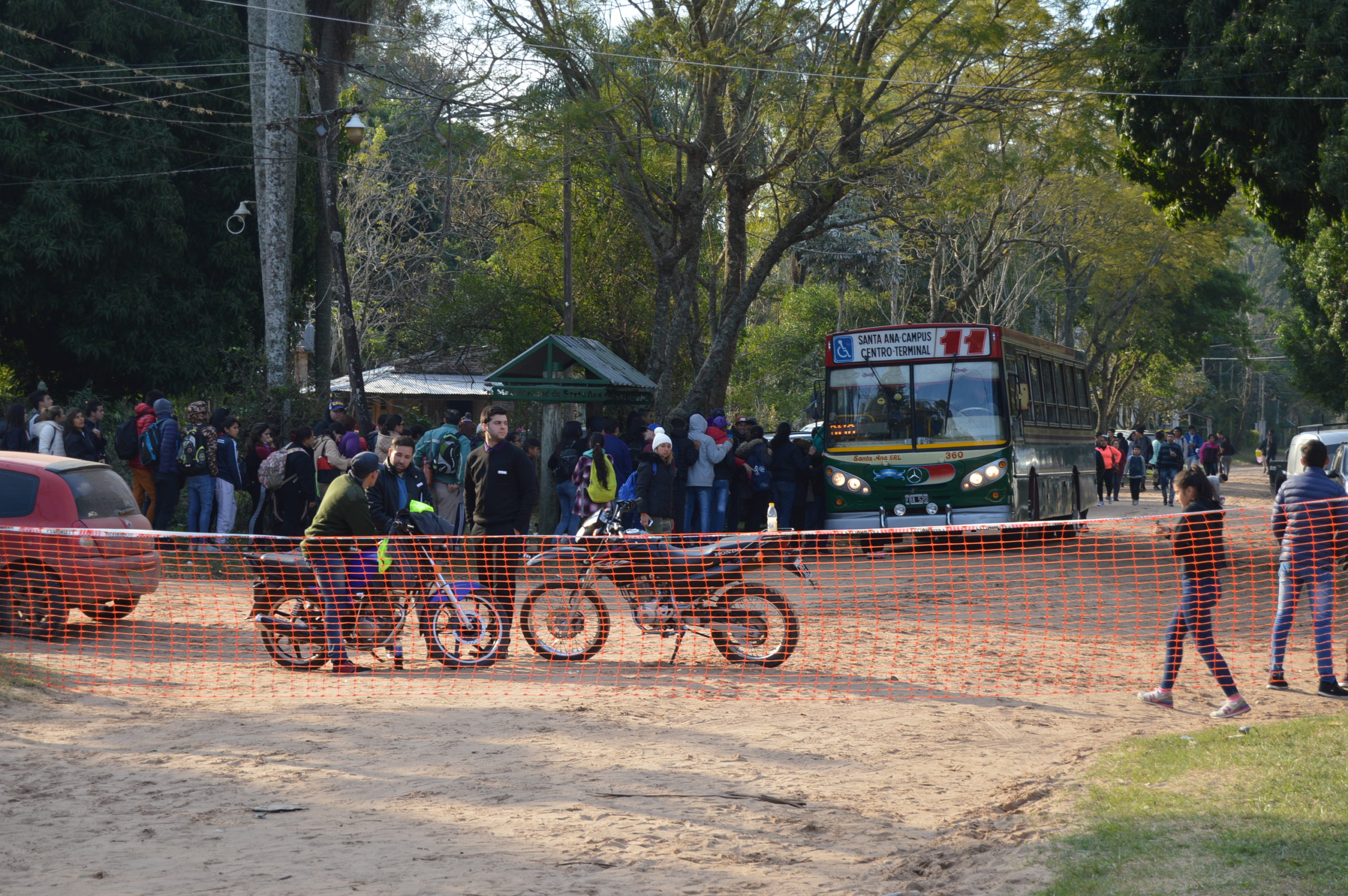 Se reestablece el servicio de Colectivos a Santa Ana